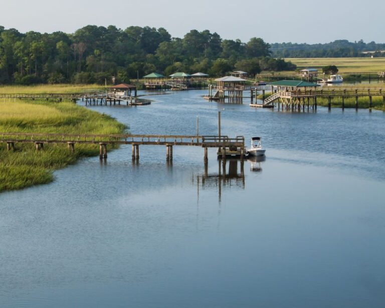 Marvel at the splendor of Clarks Hill Lake and Lake Thurmond, two unparalleled summer escapes waiting to be discovered.